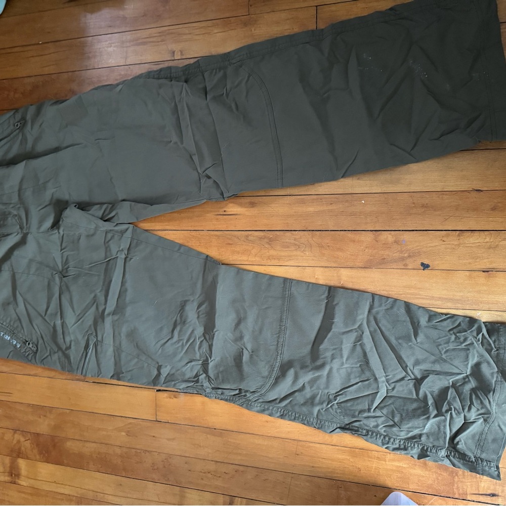 Outdoor pants great for hiking etc